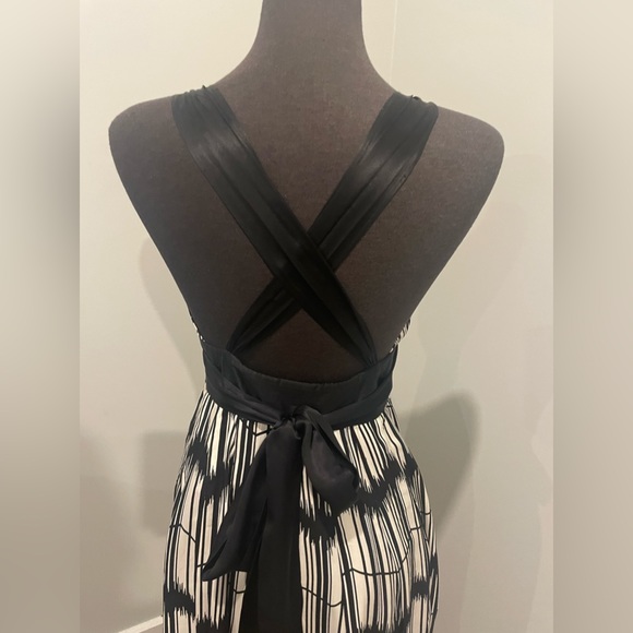 Ted Baker silk midi dress - Picture 3 of 9